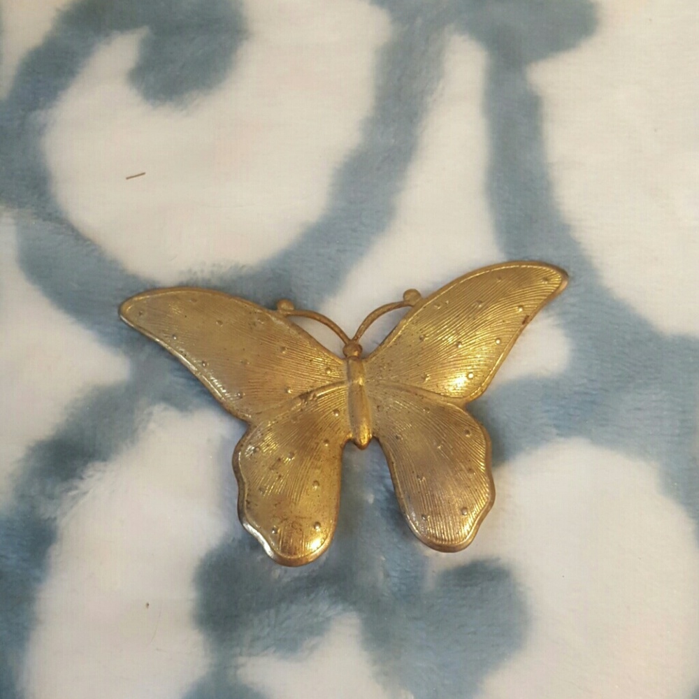 ❇2/$15 Vintage metal butterfly pin❇